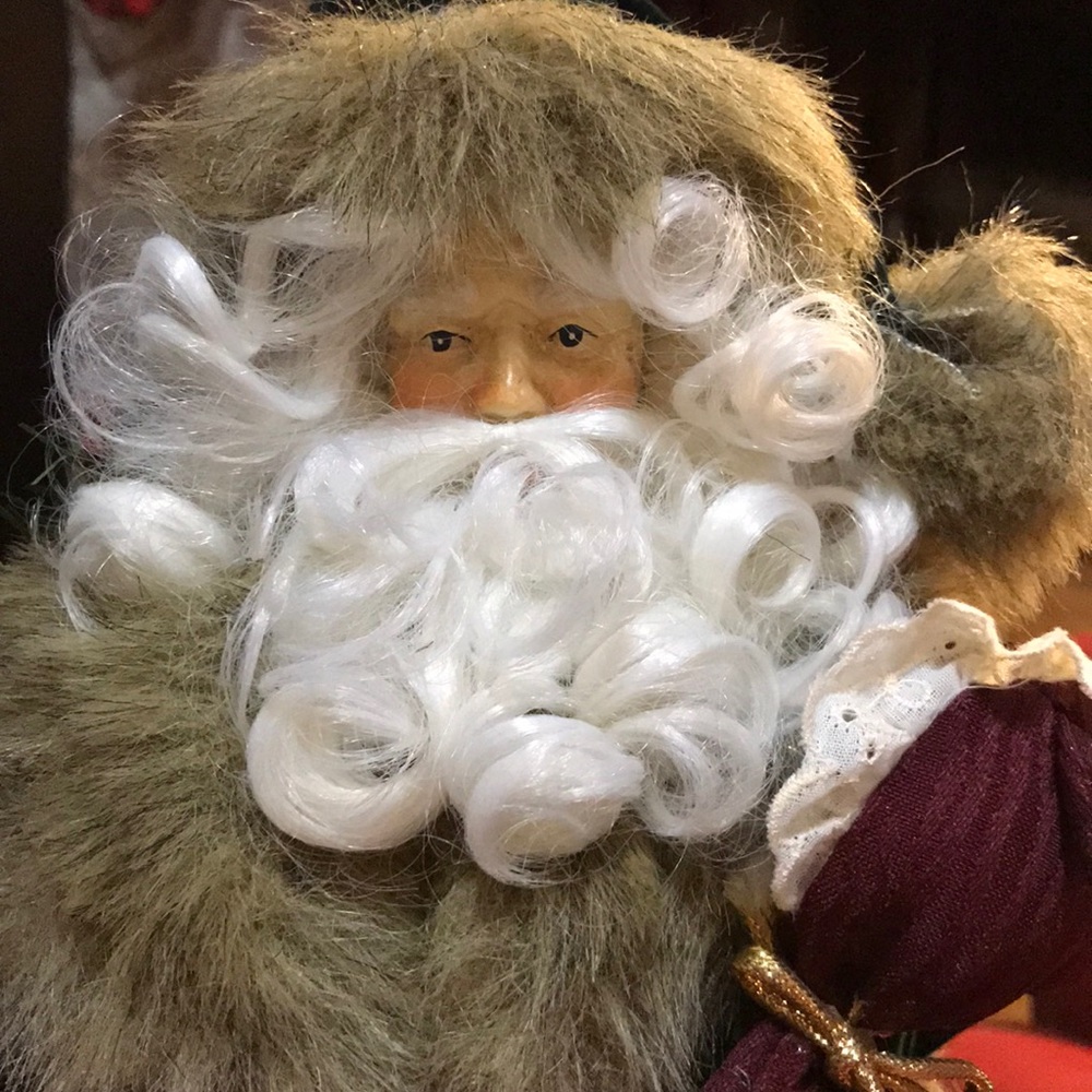 Santa, 20” - Picture 2 of 3